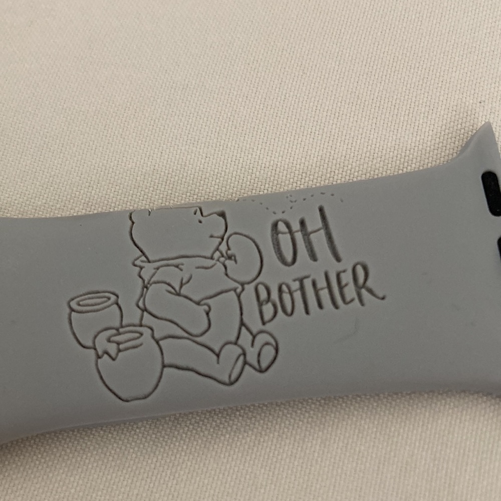 Apple Watch Winnie the Pooh Band - Picture 4 of 4